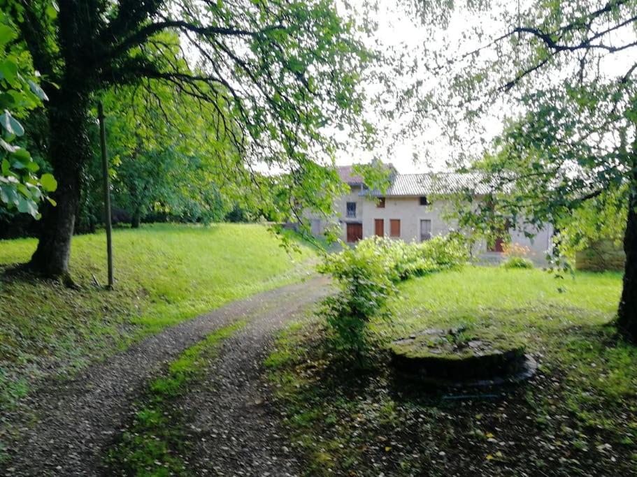 شقة Domaine Moulin De Quincenat Champagnat  المظهر الخارجي الصورة